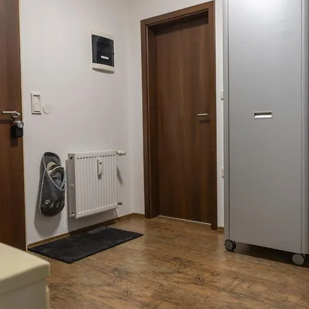 Apartment Gemütliche Städtnähe Mit Netflix Und Stellplatz *